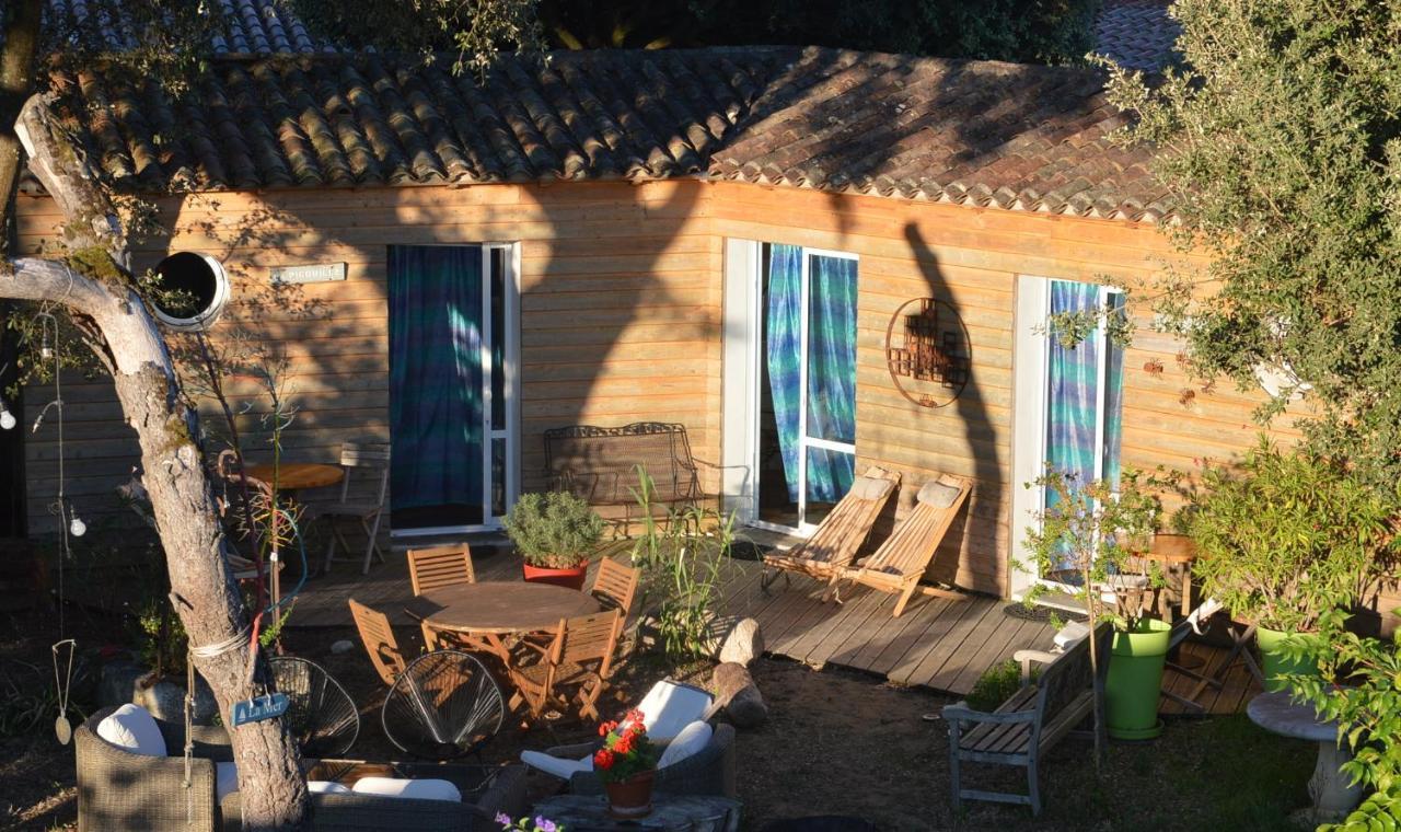Les Chenes Bleus Bed & Breakfast Sainte-Marie-de-Ré Екстериор снимка